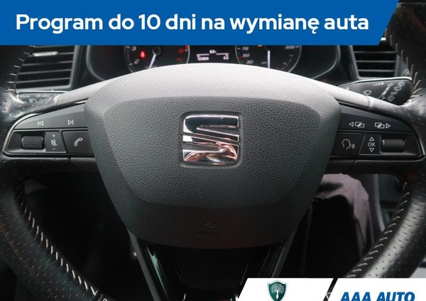 Seat Leon cena 75000 przebieg: 123833, rok produkcji 2015 z Szydłowiec małe 211